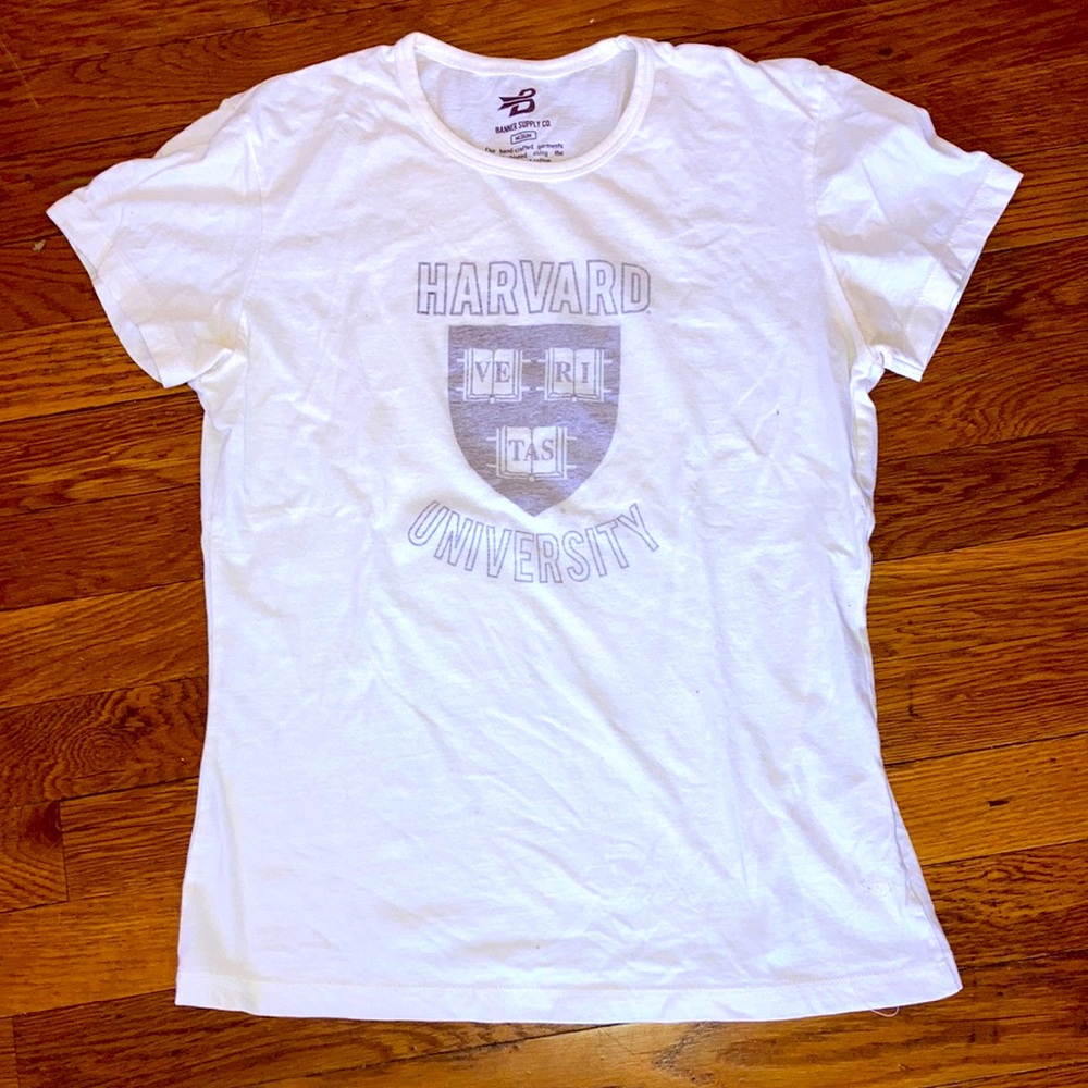 Harvard University tee